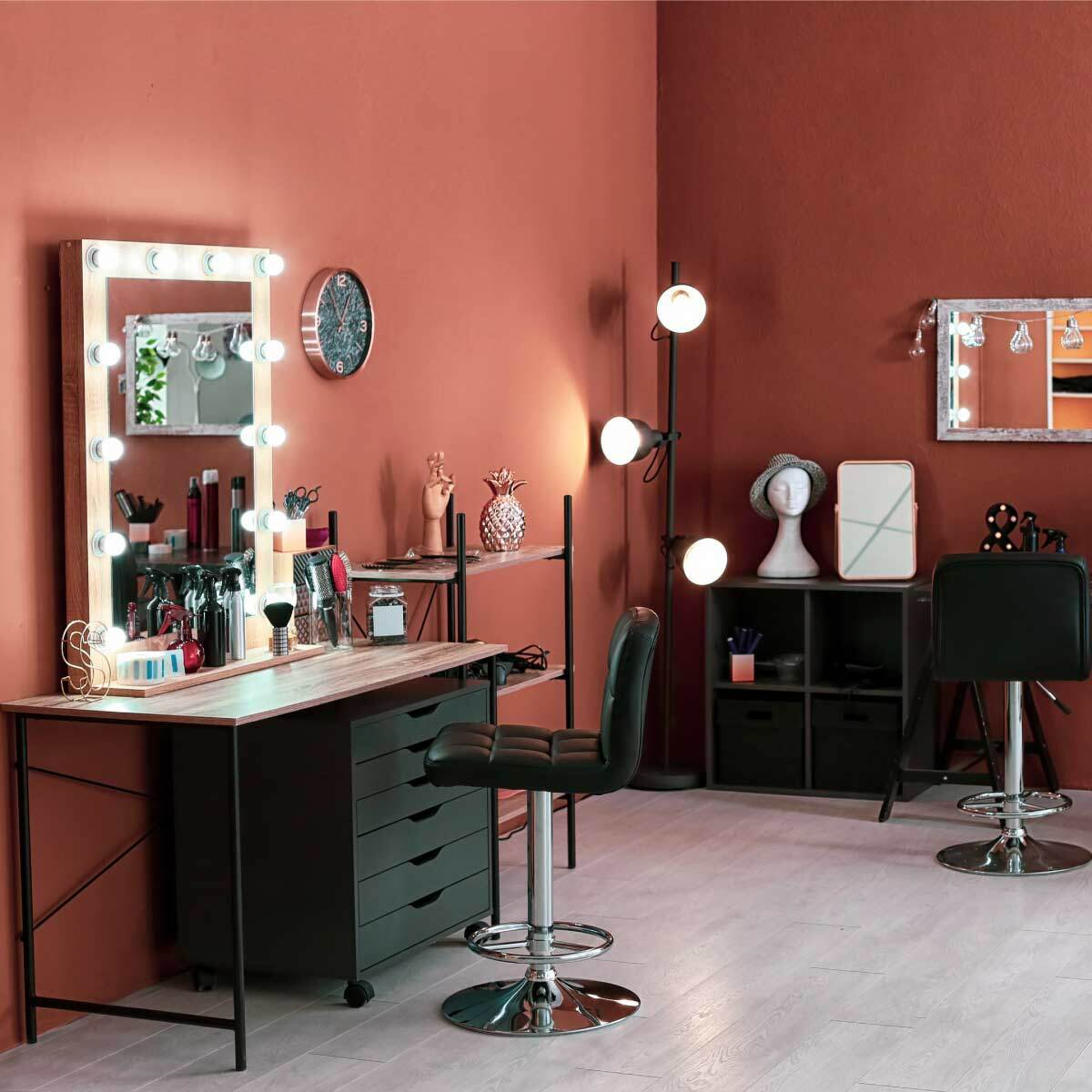 Salon Stations

